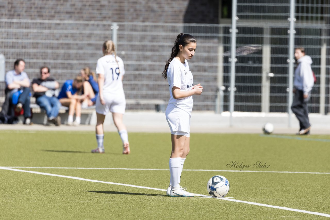 Bild 234 - wBJ SC Alstertal-Langenhorn - Rissener SV : Ergebnis: 9:0